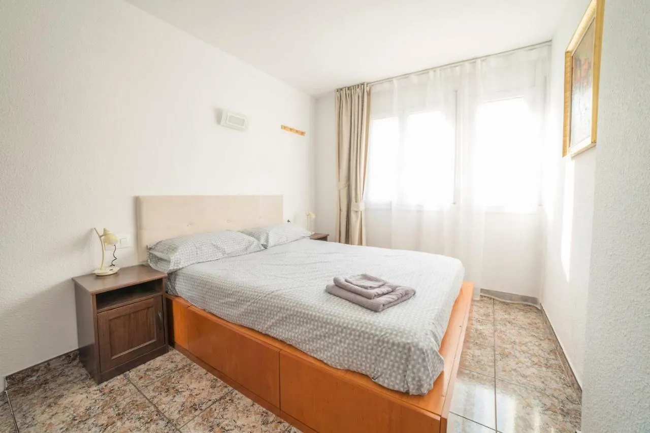 Cunit Home 0*,  Испания