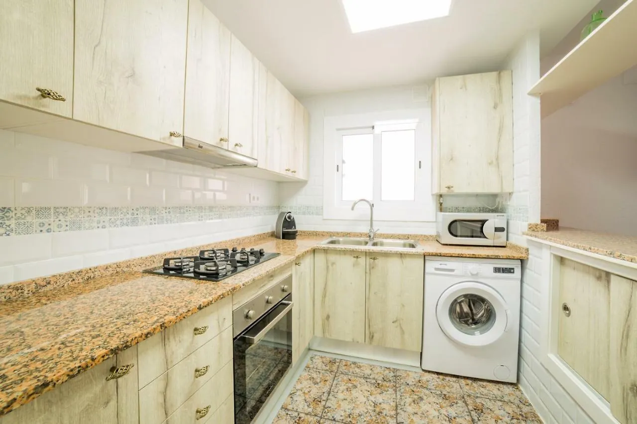 Cunit Home Апартаменты