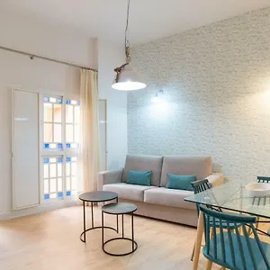 https://urbe10-plaza-de-la-merced-1-bedroom-apartment-2a.1costadelsol.com